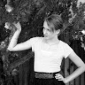 Meet your Posher, Hayley